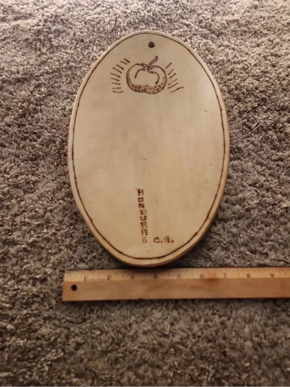Handcrafted Cream Oval Wall Plaque with Apple Design